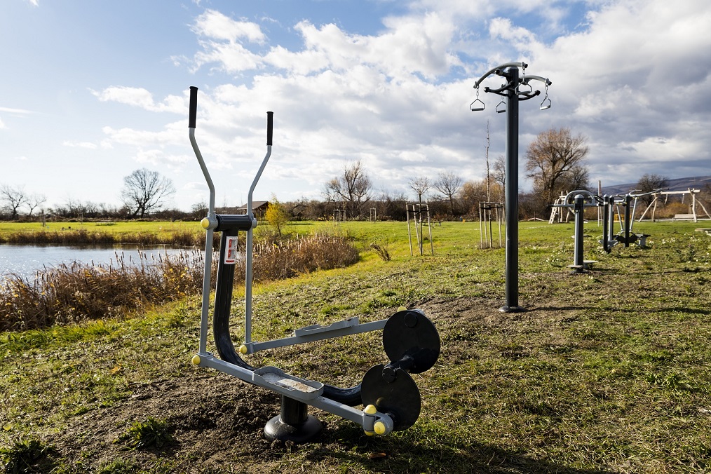  outdoor gym 